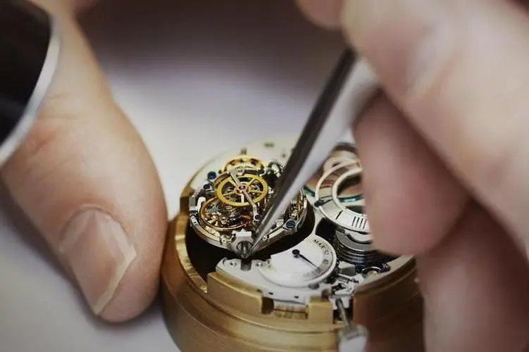 南京劳力士手表指定维修点售后服务中心费用价目表